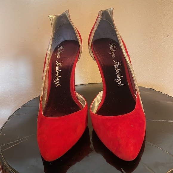 Sexy red lightning ⚡️ bolt pumps by Kathryn Amberleigh size 9.5 US - Picture 2 of 8